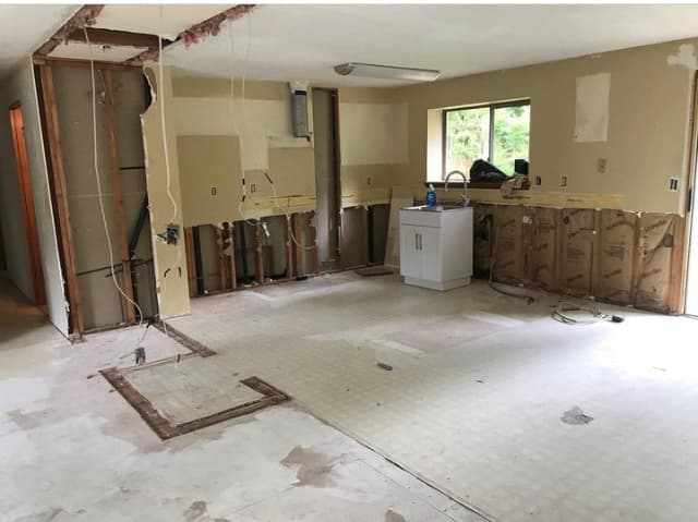 What to Expect During a Home Renovation Timeline